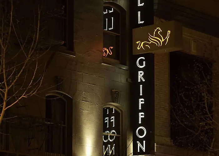 Luxury hotel only: Hotel Griffon