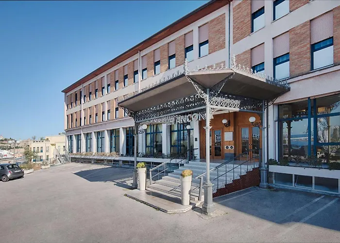 Family Hotel: Nh Ancona