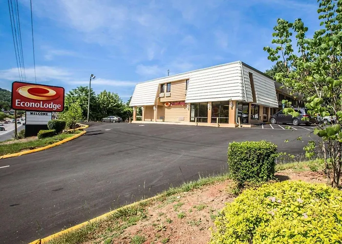 Econo Lodge Biltmore