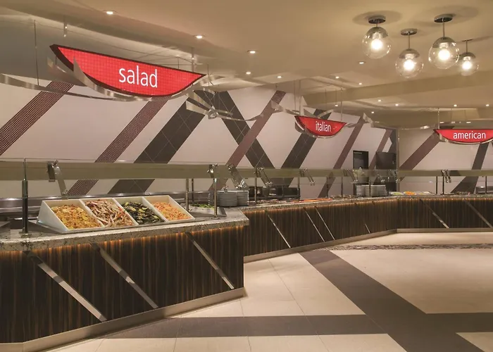 Golf hotel: Excalibur