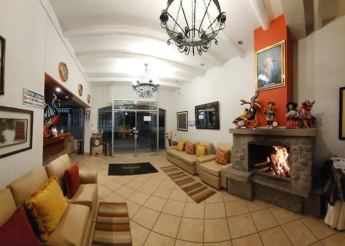 Cheap hotels Plaza Mayor