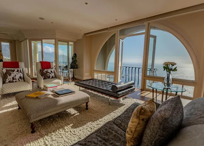 Hotel with Tennis: 21 Nettleton Boutique Hotel & Luxury Residence