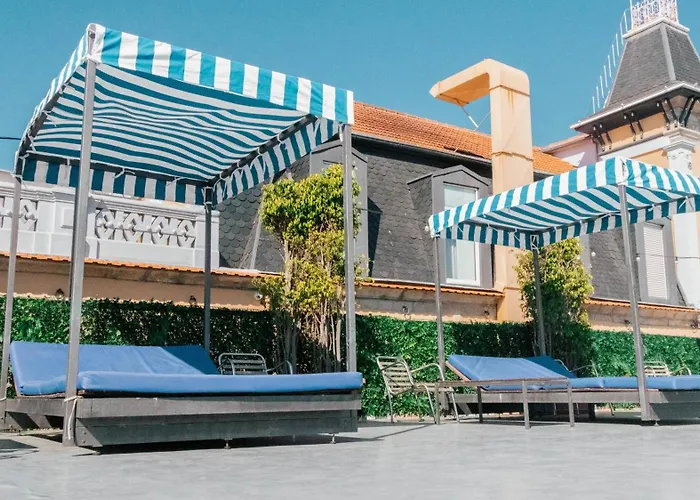 3-Sterne-Hotel: Zero Box Lodge Porto