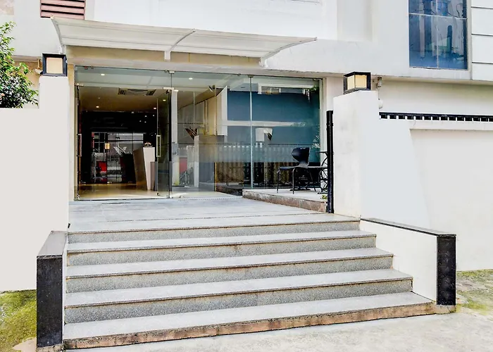 Fabhotel Prime Veeraj Suites- Nr Skyview10, Lumbini Avenue, Gachibowli