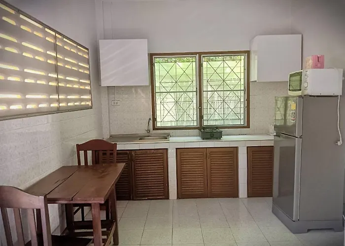 3 star hotels Ban Elephant Blanc Bungalow