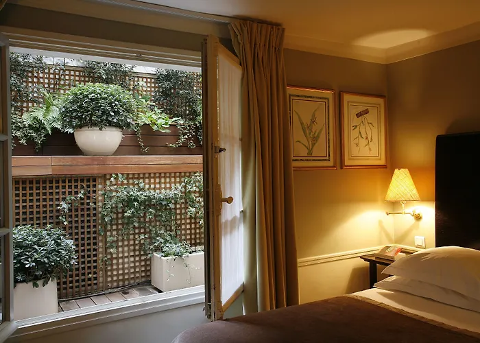 Hotel near College: Hotel Therese