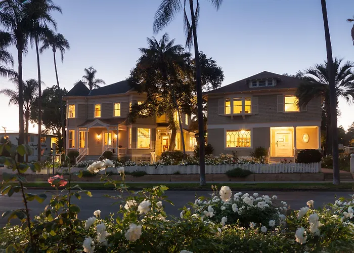 B&B only: Cheshire Cat Inn & Cottages