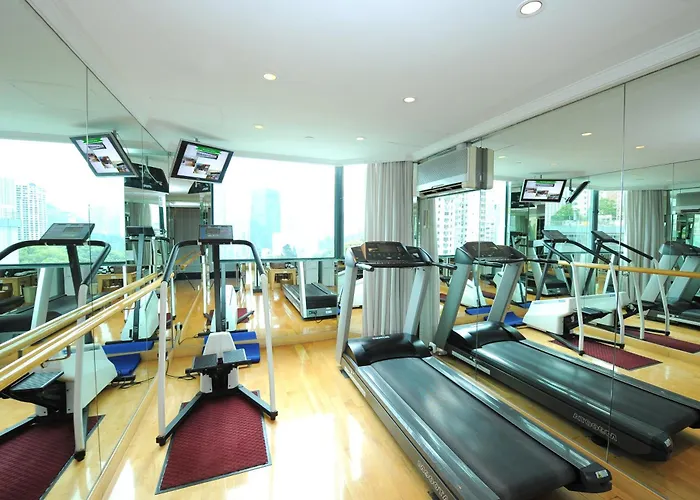 Hotel with view: Bishop Lei International House