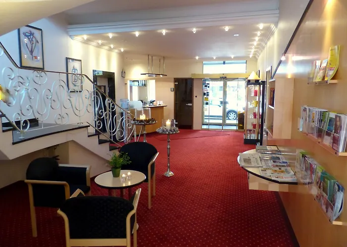 City Hotel By Celina