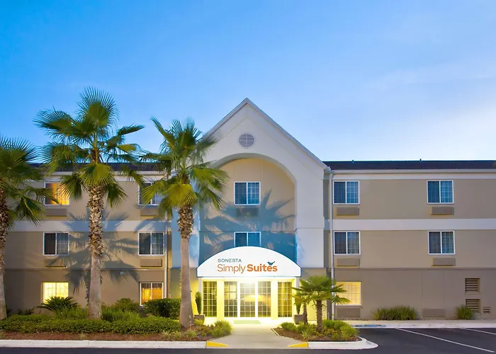 Hotels with tennis Sonesta Simply Suites Jacksonville