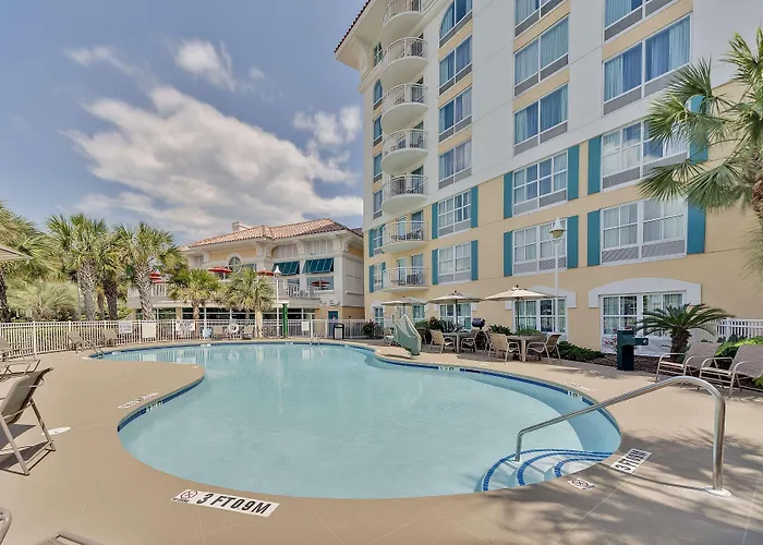 Romantic hotel: Hampton Inn Myrtle Beach Broadway At The Beach