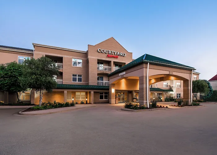 Courtyard Wausau