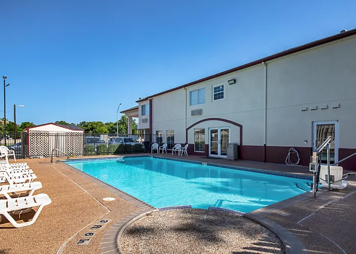 Motels Red Roof Inn San Marcos