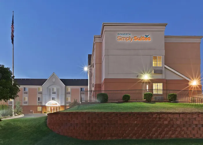 Cheap hotel: Sonesta Simply Suites Oklahoma City Airport