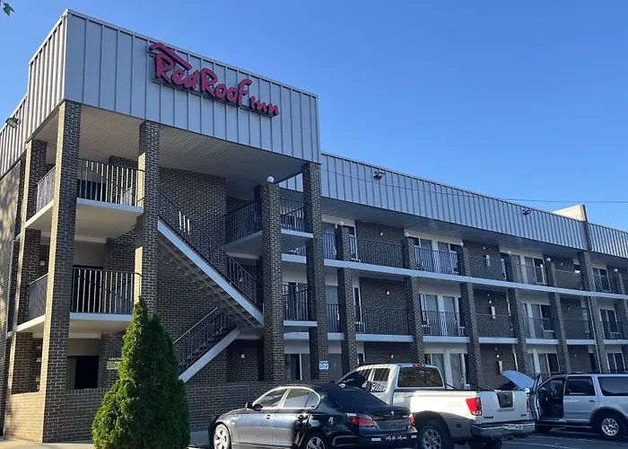 Motels Budgetel Inn And Suites