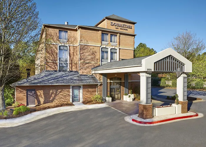 Cheap hotel: Doubletree By Hilton Atlanta Alpharetta-Windward