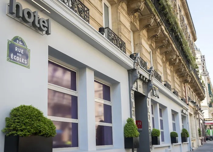 Hotel Wyld Saint Germain