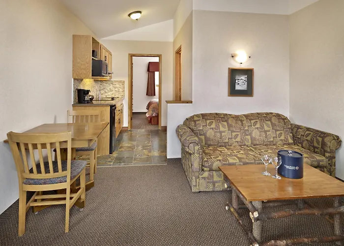 Family Hotel: Pyramid Lake Lodge