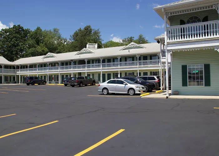 Motel: Legacy Inn - Cookeville