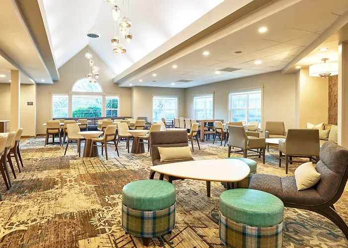 Hotel with Tennis: Residence Inn Eugene Springfield