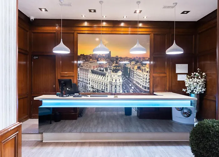 Luxury hotel only: Hotel Serrano
