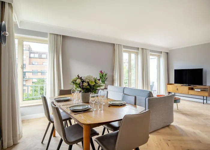 Hotel near College: Marriott Executive Apartments Brussels