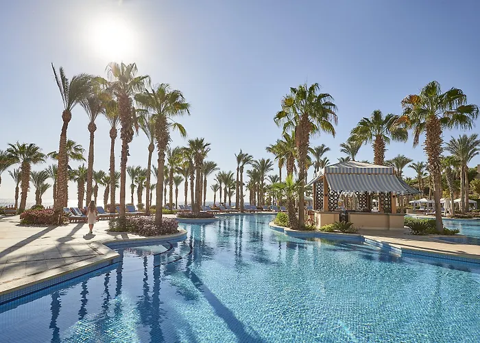 Pet Friendly hotel: Four Seasons Resort Sharm El Sheikh