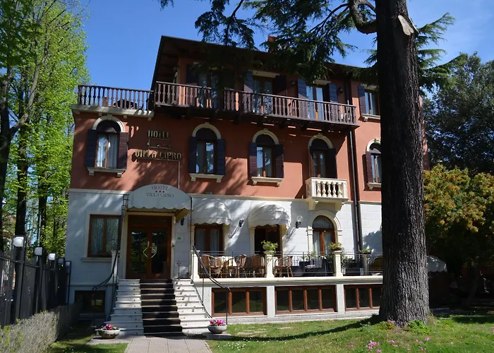 Villa Cipro