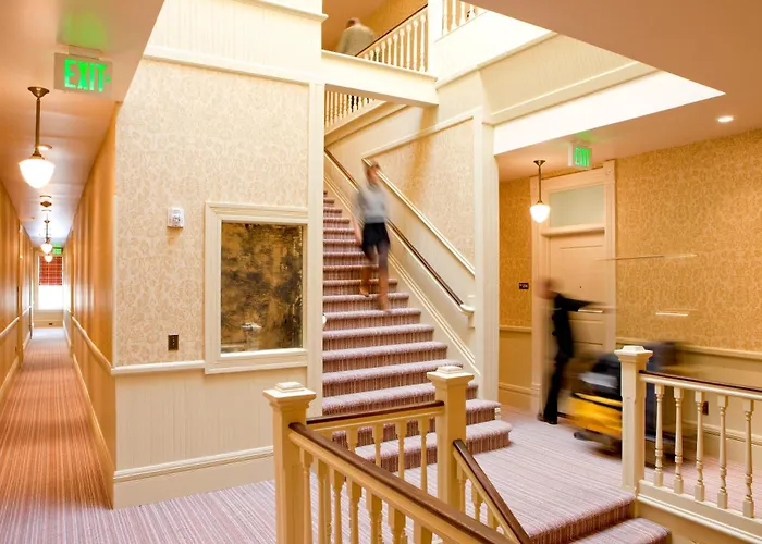 New Sheridan Hotel