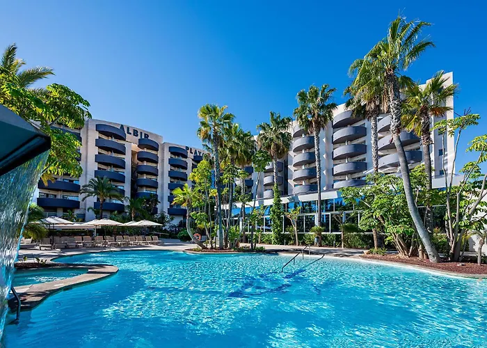 Luxury hotel only: Albir Playa Hotel & Spa