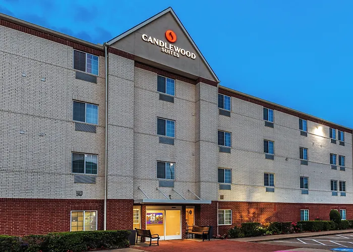 Hotel with Tennis: Candlewood Suites Tyler By Ihg