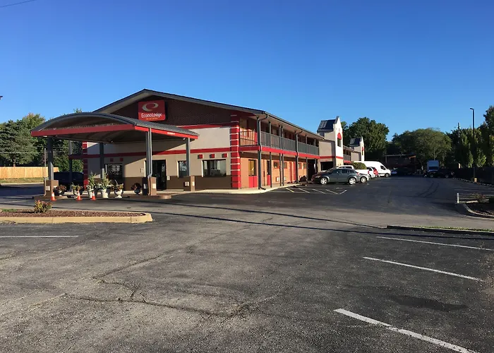 Kid friendly hotel Econo Lodge Inn & Suites I-35 At Shawnee Mission