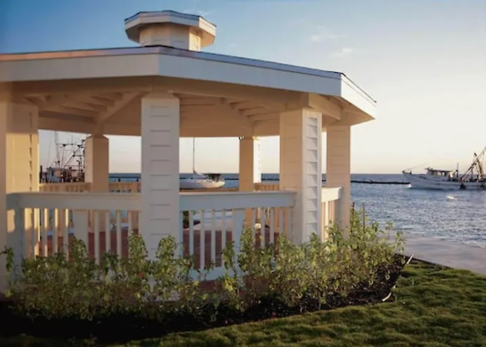 Boutique hotel only: Lighthouse Inn At Aransas Bay