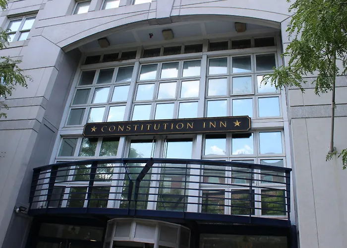 Hotel: Constitution Inn