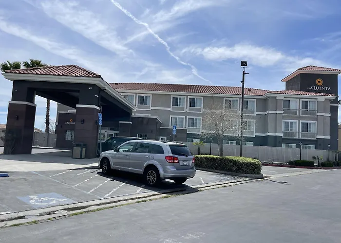 Cheap hotels La Quinta By Wyndham Hesperia Victorville