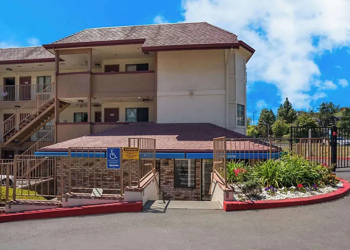Beach hotel: Econo Lodge