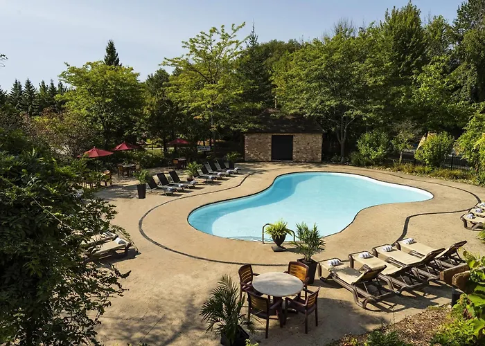 Family Hotel: Georgian Bay Hotel Trademark Collection By Wyndham