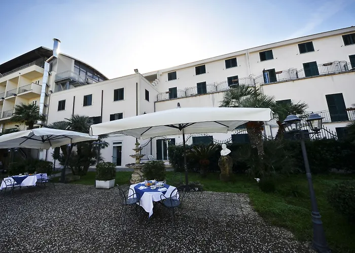 3 star hotel: Hotel Villa D'Amato