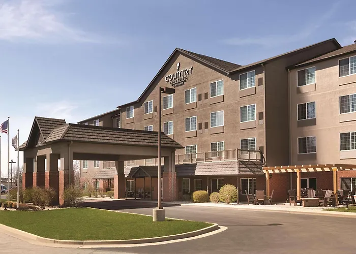 Hotels Close to Airport Country Inn & Suites By Radisson, Indianapolis Airport South, In