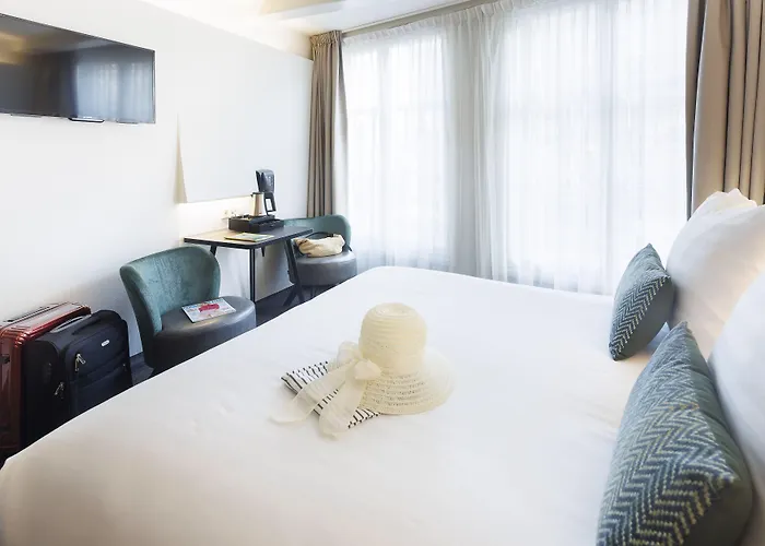  Ibis Styles Amsterdam Central Station