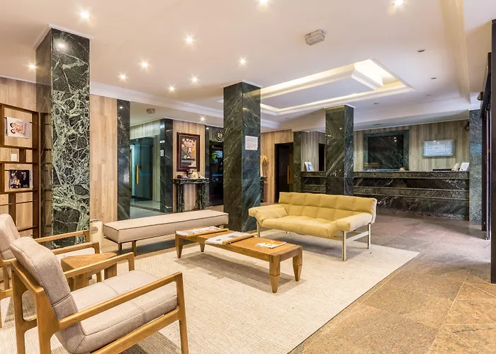 Hotel Columbia
