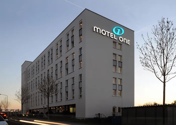 3 sterren hotel: Motel One Frankfurt Airport