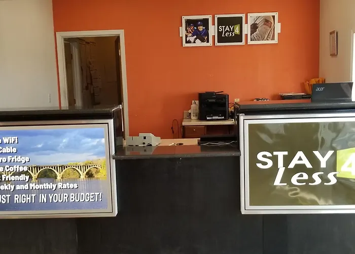 Cheap hotel: Stay 4 Less