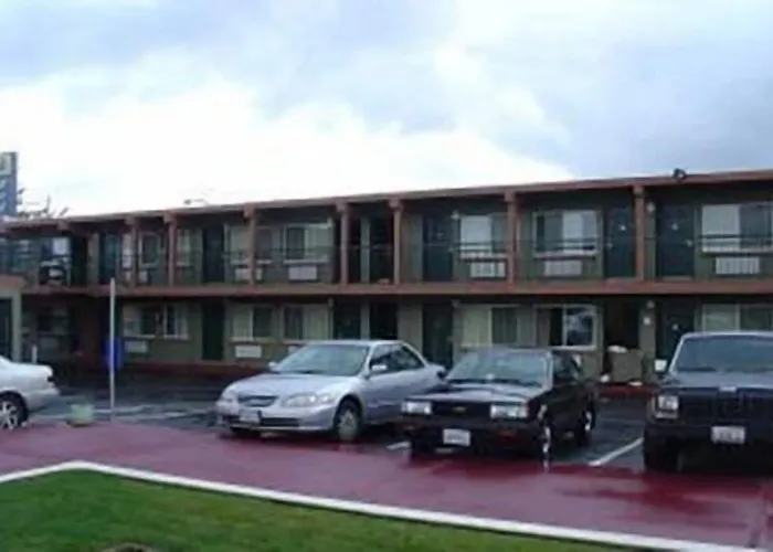 Motel: Sequoia Inn Redwood City
