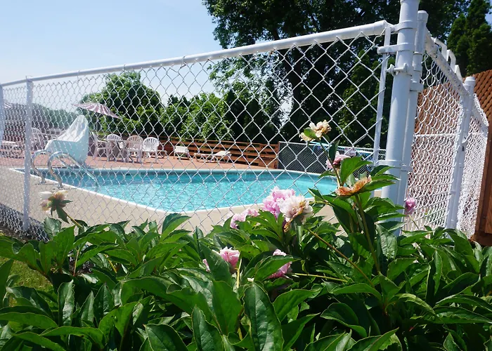 Motel: Cocoa Country Inn Hershey