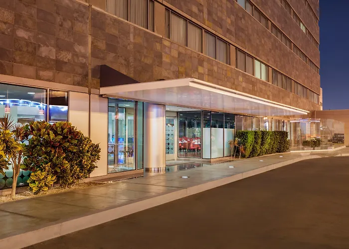 Wyndham Costa Del Sol Lima Airport