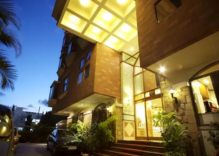 Self catering: The Paradise By Tunga
