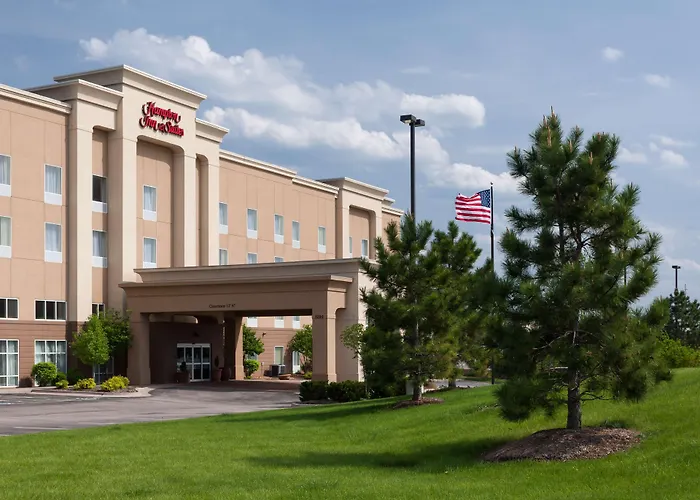 Hampton Inn & Suites