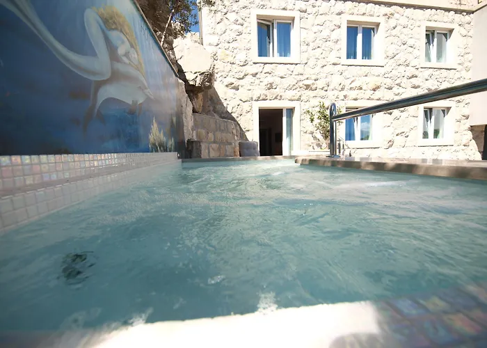Hotel Villa Dvor (Adults Only)