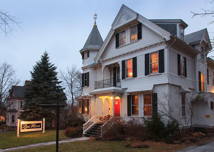 Boutique hotel only: Lang House On Main Street Bed & Breakfast